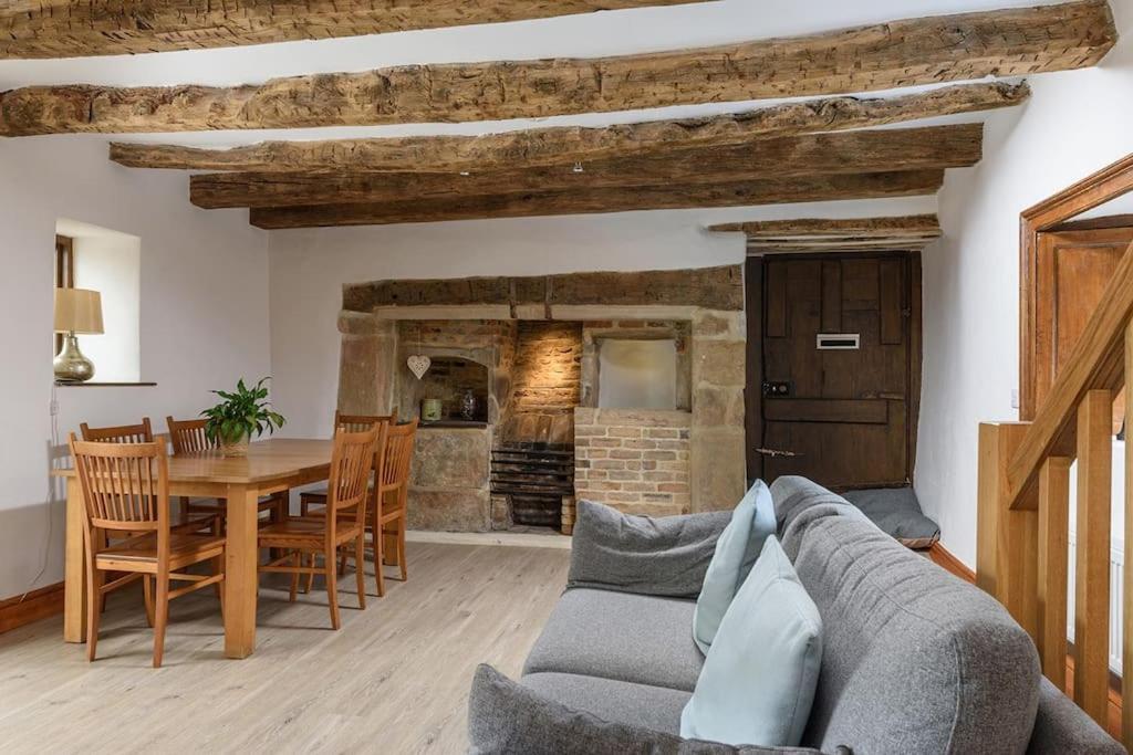 10 Bed Stunning House In Village, With Hot Tub Ovingham Exterior foto